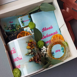 Подарочный набор в крафтовом боксе