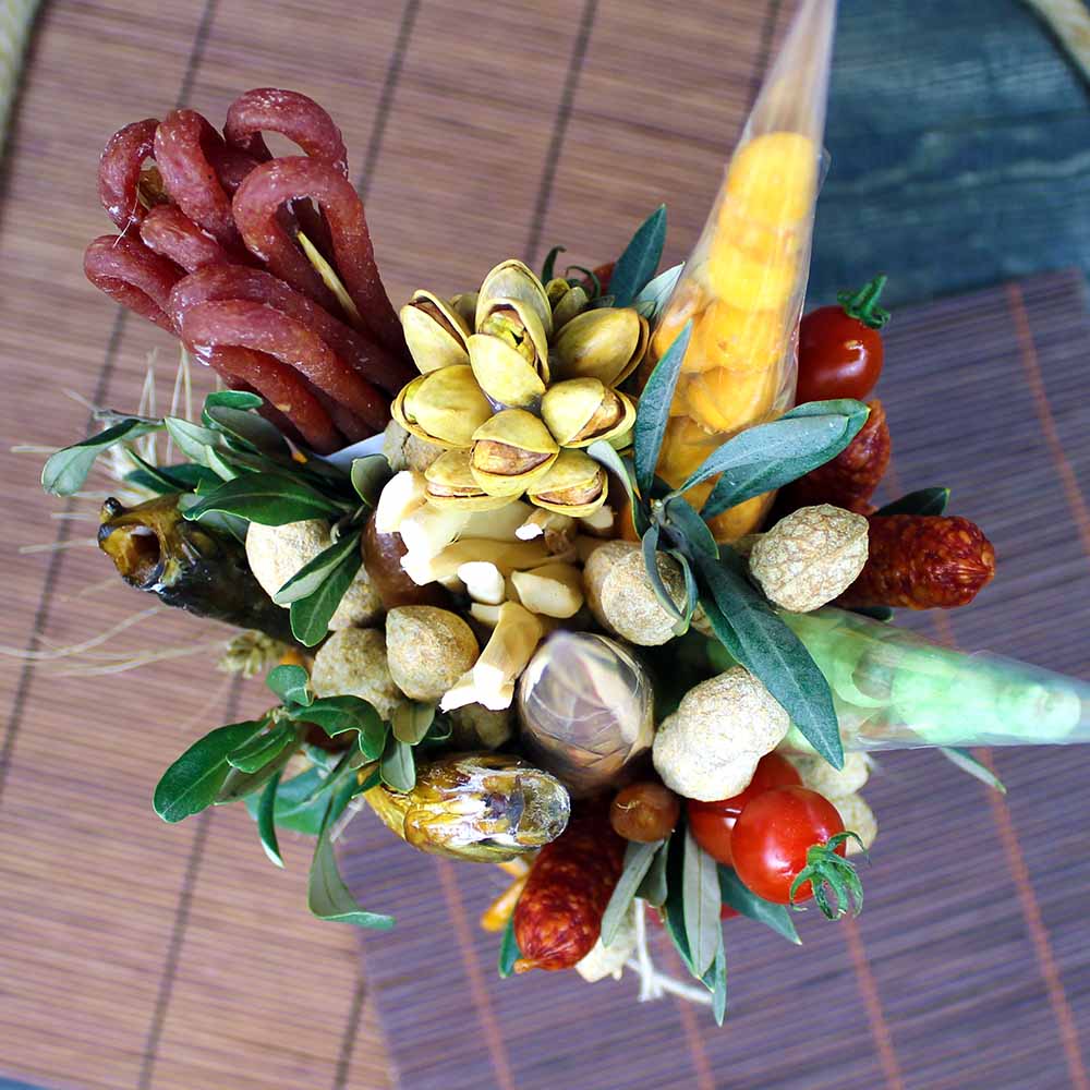 Кружка с закусками