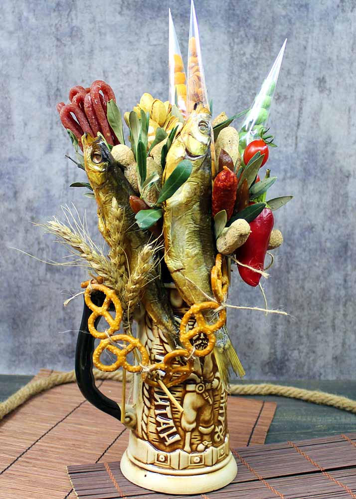 Кружка с закусками