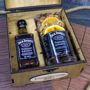 Подарочный набор в деревянном боксе