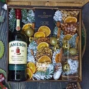 Подарочный набор в деревянном боксе